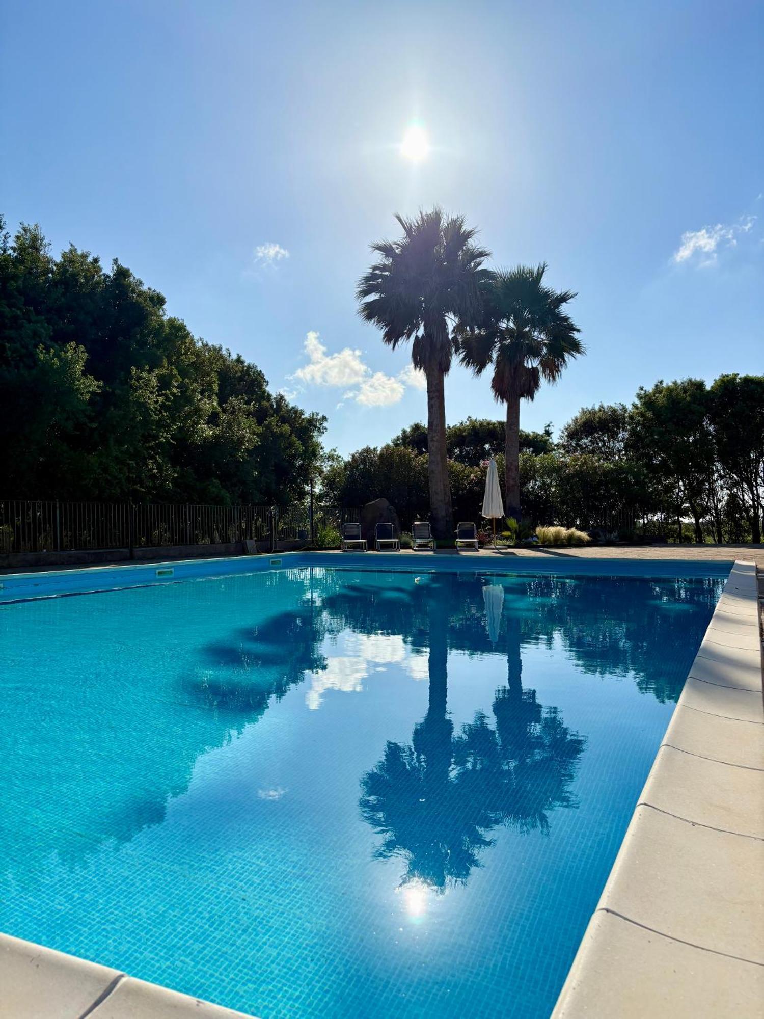 Lugh'E Luna Village Narbolia Εξωτερικό φωτογραφία